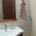 студио тони в модерна сграда с фитнес в централна ヴァルナ