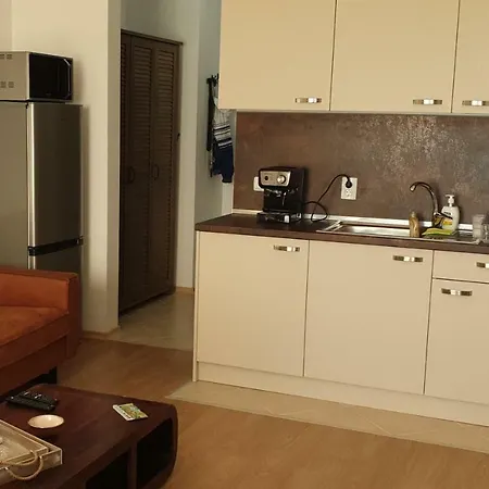 студио тони * Warna